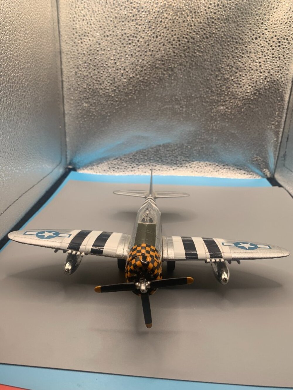 P-47 thunderbolt diecast pullback model by wowtoys Selling as is